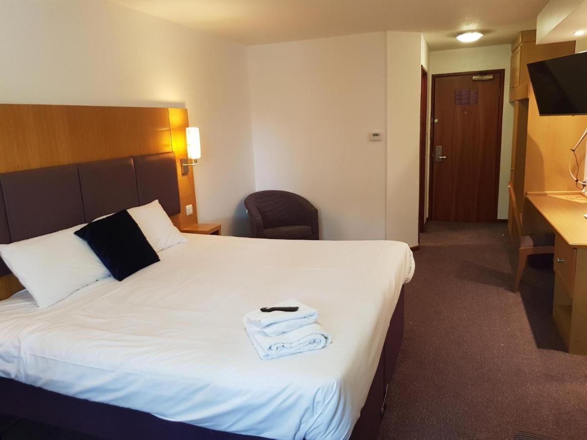 V Lodge Manchester 米德尔顿 外观 照片